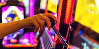 Lightning Baccarat live-dealer table interface on yygacor login showing rapid hand results and side-bet options